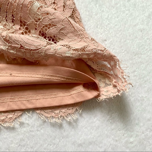 Luna Moon Lace Two Layered Tank Top - Picture 7 of 7